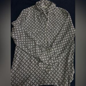 🔴Pleione Black and White Geometric Button Down Shirt